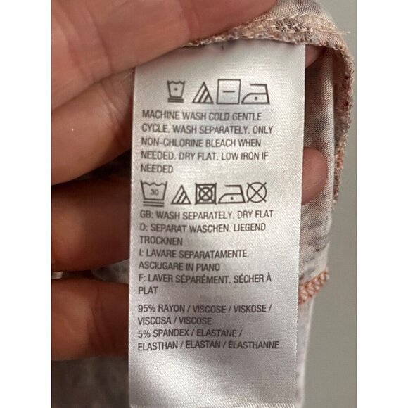 Logo Floral Top M Tan Boho Western Euro Summer Casual Neutral Hippie Retro - Picture 8 of 9